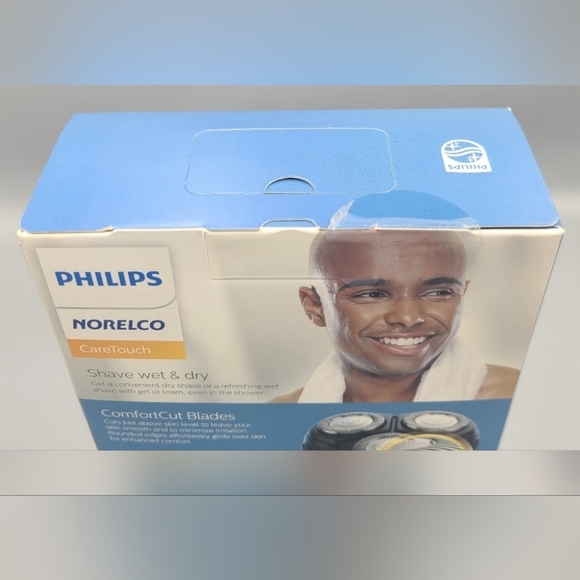 New Phillips Norelco Caretouch Rechargeable Wet & Dry Shaver With Pop Up Trimmer - Picture 6 of 8
